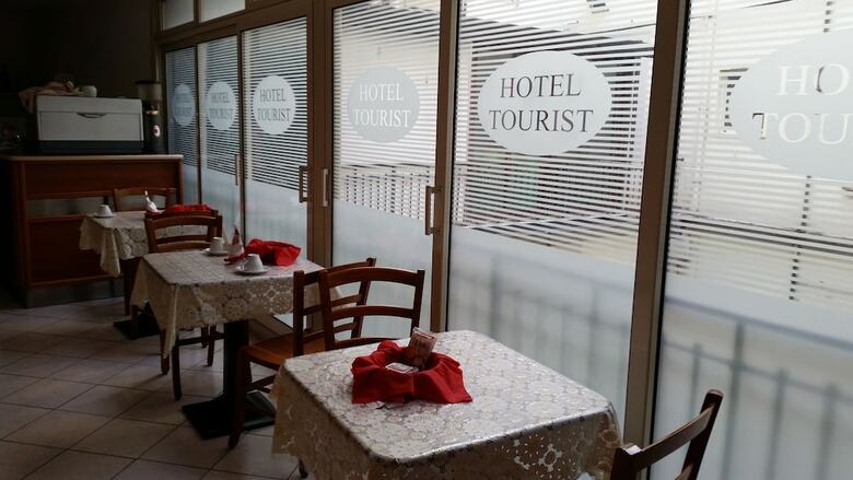 Hotel Tourist