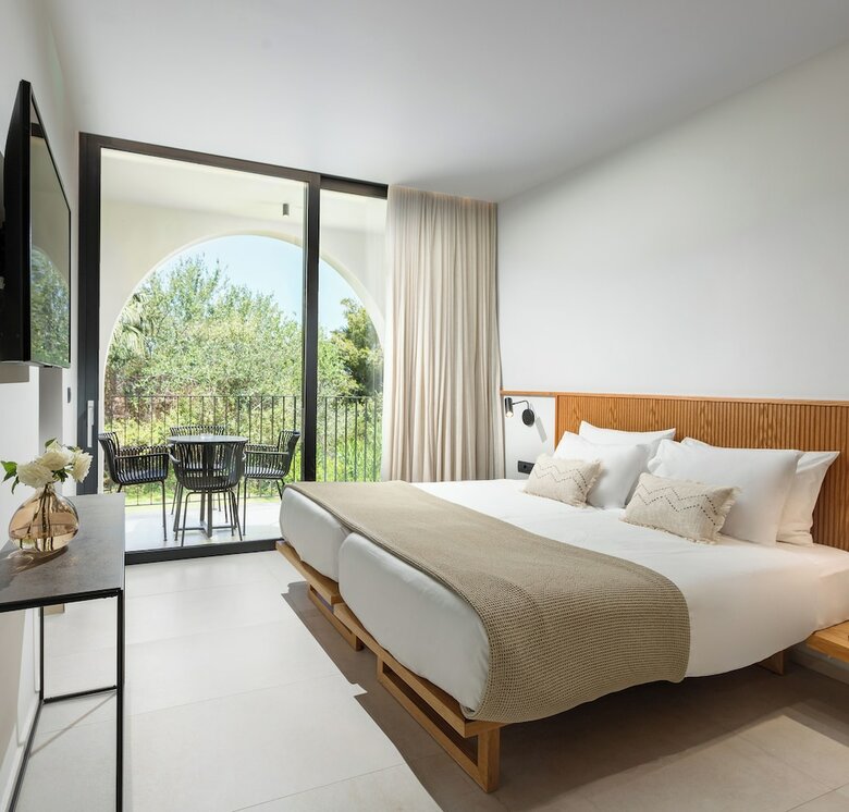 Hotel Caravia Beach