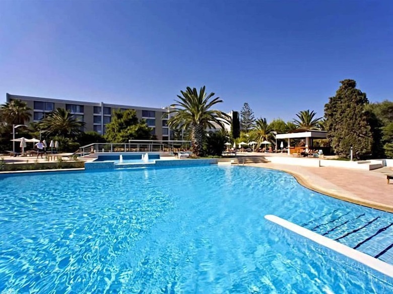 Hotel Caravia Beach