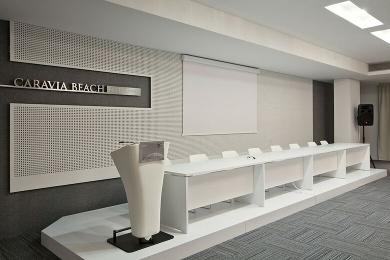 Hotel Caravia Beach