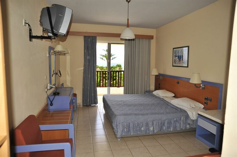 Hotel Kalimera Mare