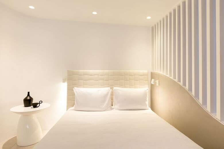 Kivotos Clubhotel