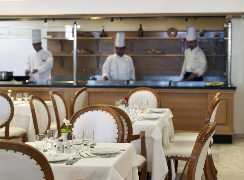 Hotel Rodos Maris