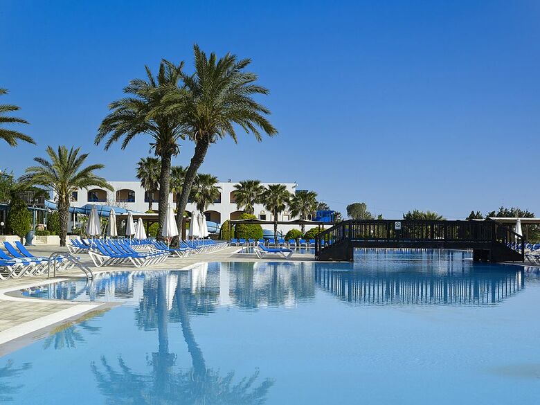 Hotel Aldemar Paradise Village