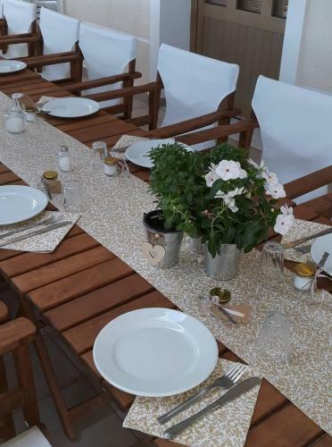 Aparthotel Skoutari Beach Hotel