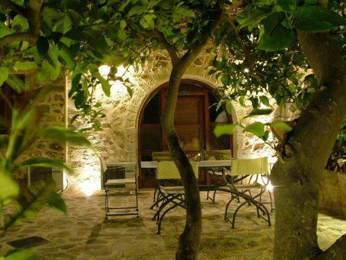 Hostal Xenonas Thalis