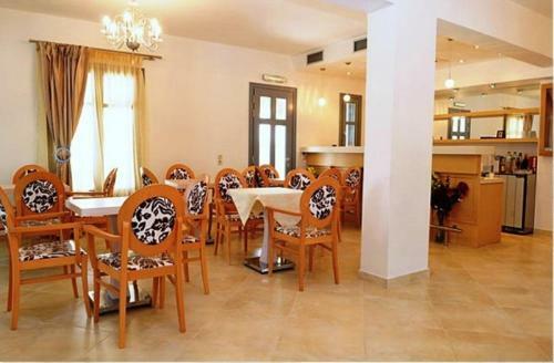 Aparthotel Augustis Suites