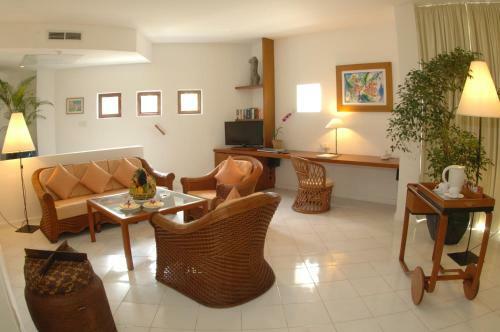 Lanka Princess Hotel