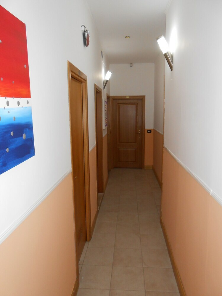 Hostal Magnifico Rome