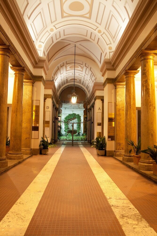 Hostal Magnifico Rome