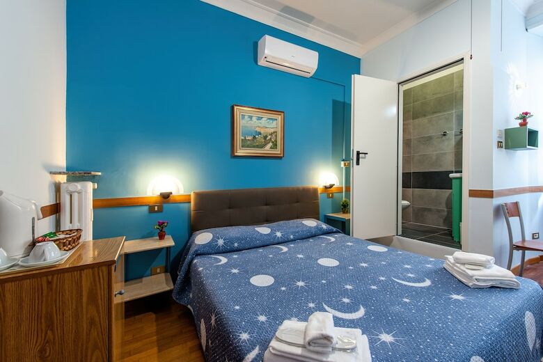 Hostal Alessandro A San Pietro Best Bed