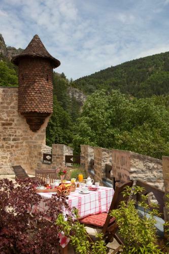 Hotel Chateau De La Caze