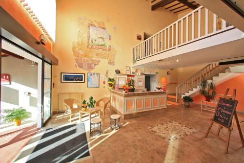 Hotel H�tel O'nice Saintes