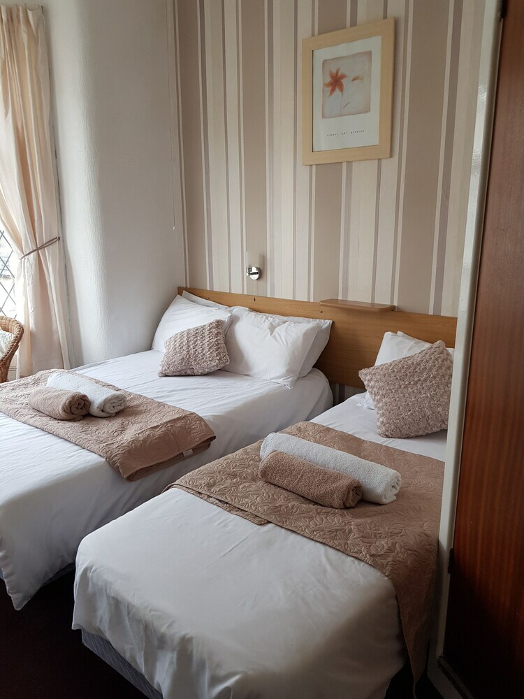 Mayfair Hotel