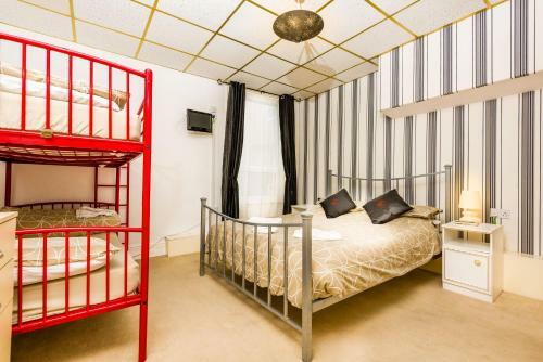 Canberra Hotel
