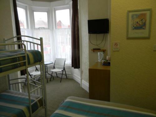 Hostal Hawkes Hotel