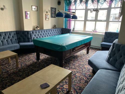 Kingsway Hotel
