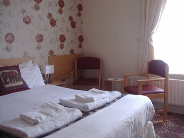 Hostal The Address