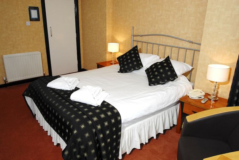Royal Exeter Hotel
