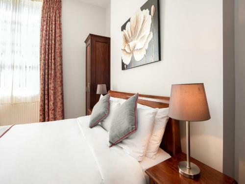 Hotel Oyo The Regency