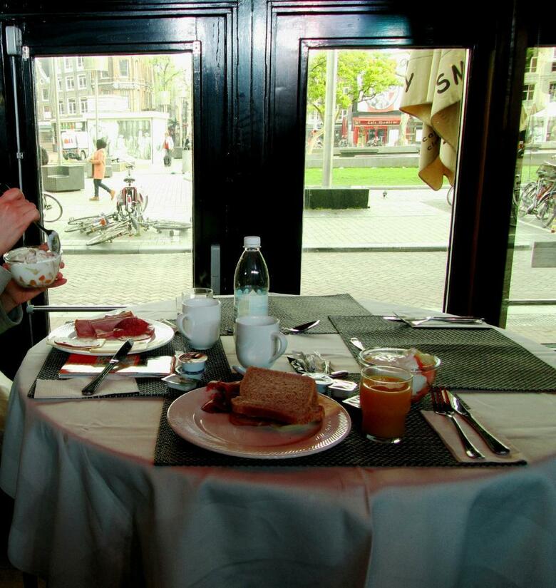 Rembrandt Square Hotel