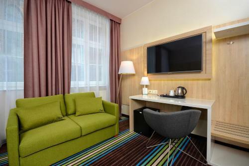 Stay Inn Hotel