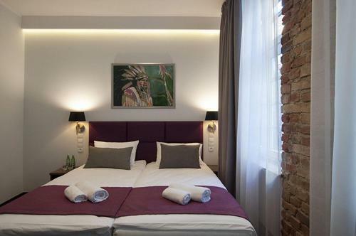 Hostal Liberum Residence