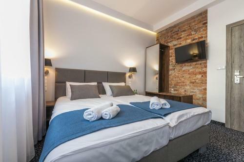 Hostal Liberum Residence