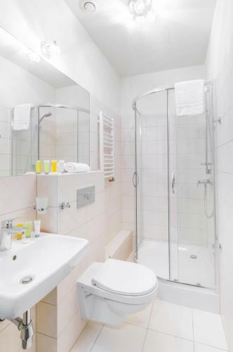 Hostal Liberum Residence