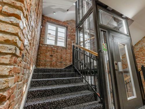 Hostal Liberum Residence
