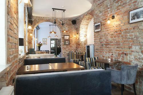 Hostal Liberum Residence