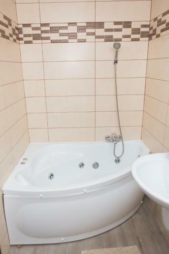 Hostal Pensiunea Alessia