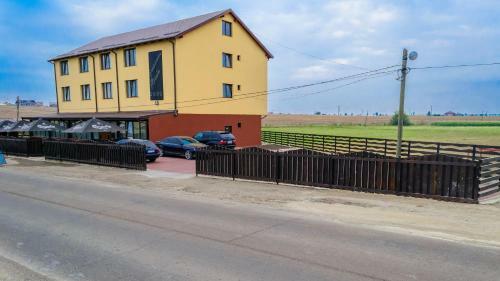 Hostal Pensiunea Alessia
