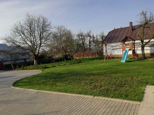 Hostal Agropensiunea Ioana