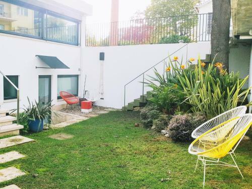 Hostal Bonvalot Guest House