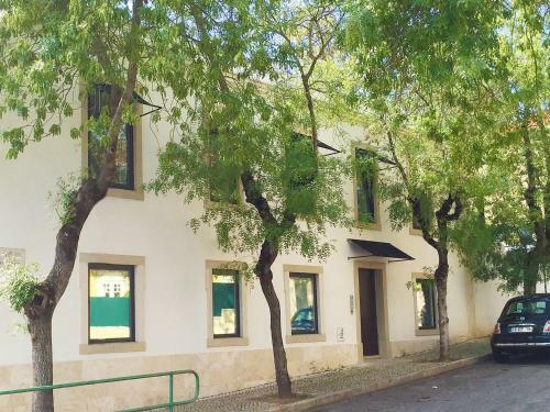 Hostal Bonvalot Guest House