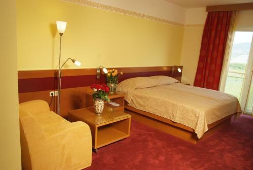 Hotel Vila Emei