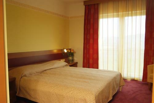 Hotel Vila Emei