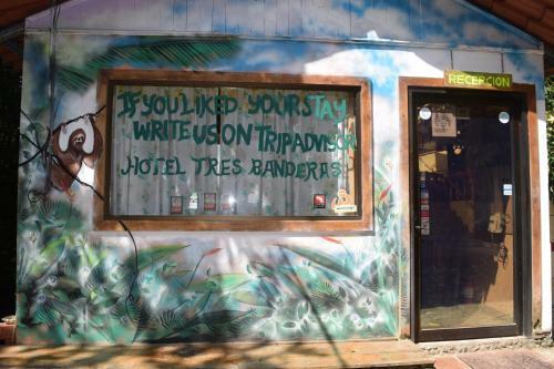 Hotel Tres Banderas