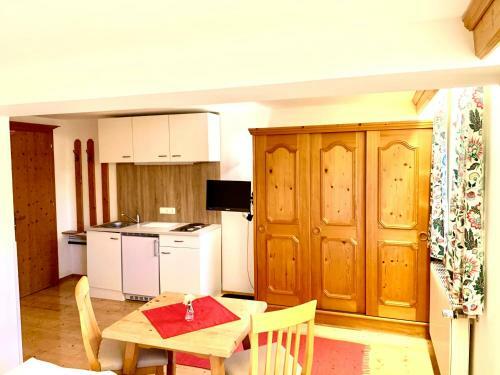 Hotel Gutshof Zum Schluxen
