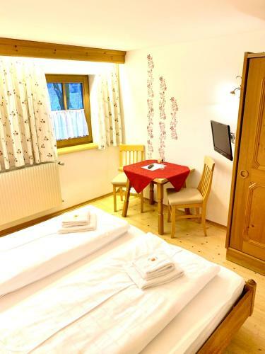 Hotel Gutshof Zum Schluxen