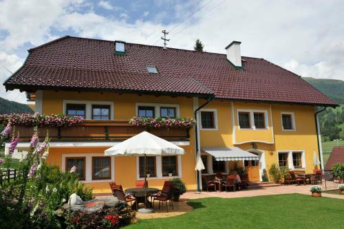 Hostal G�stehaus Macheiner