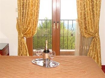 Tasia Boutique Hotel