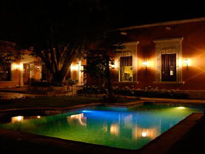 Los Abolengos, Grand Class Casona Hotel