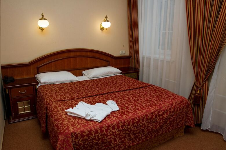 Ampir Belorusskaya Hotel