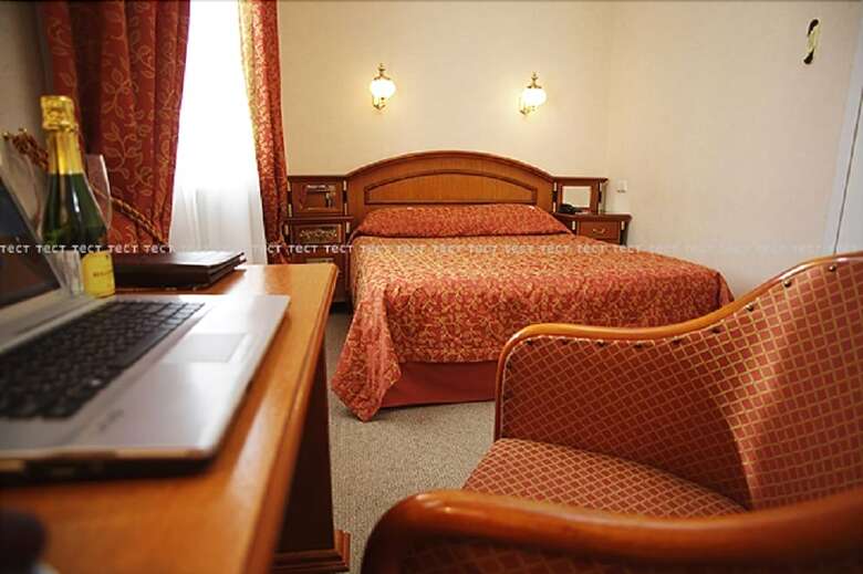 Ampir Belorusskaya Hotel