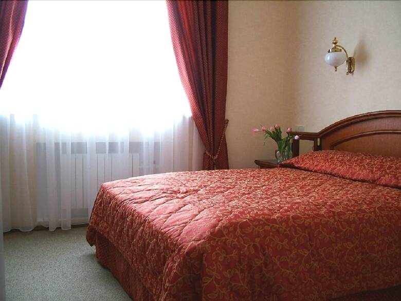 Ampir Belorusskaya Hotel