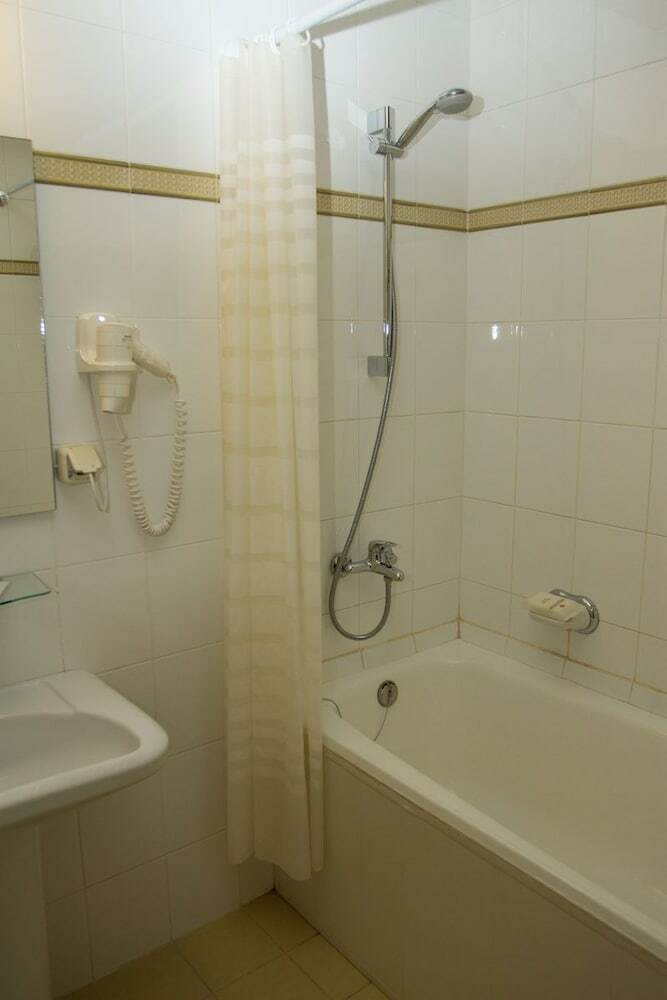 Ampir Belorusskaya Hotel