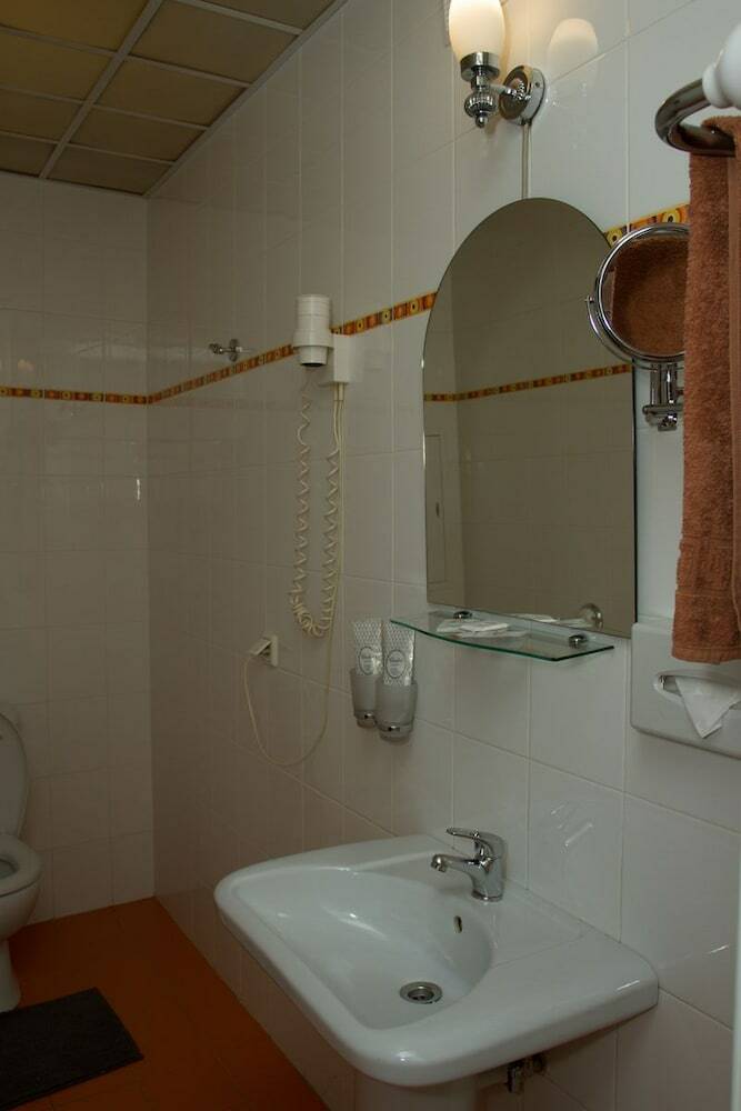 Ampir Belorusskaya Hotel