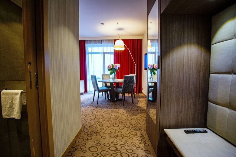 Domina Hotel Novosibirsk
